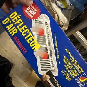 BRAND NEW - Adjustable Air Vent Deflectors (8–14 in)